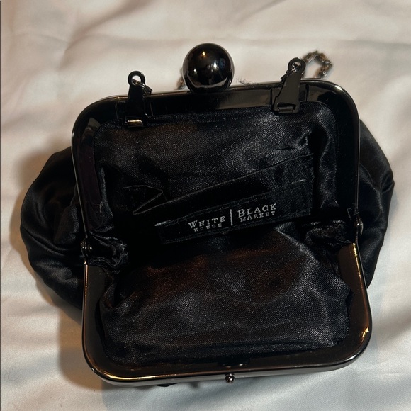 Elegant Gold and Black bags Bundle - Picture 5 of 14